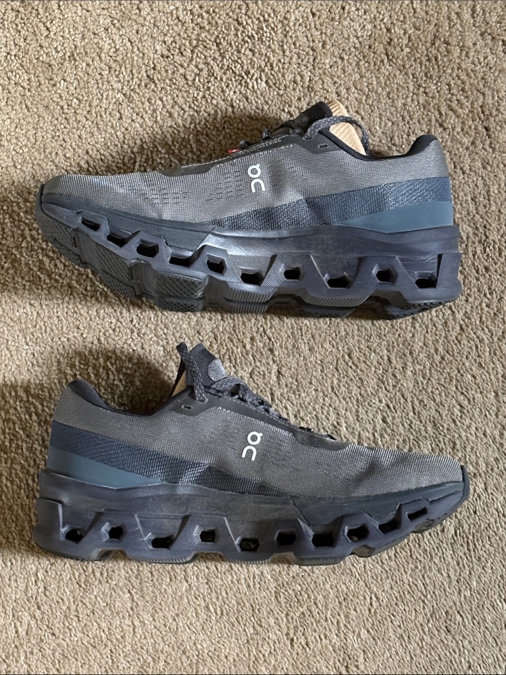 On Running Women’s Cloudmonster Running Shoes - Black/Gray